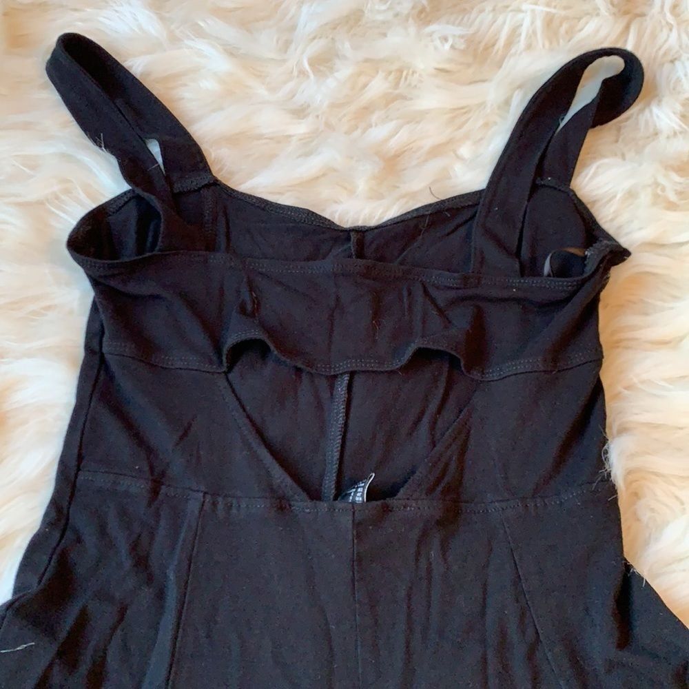 Forever 21 Black Cutout Knit Romper Size Small - Picture 6 of 11
